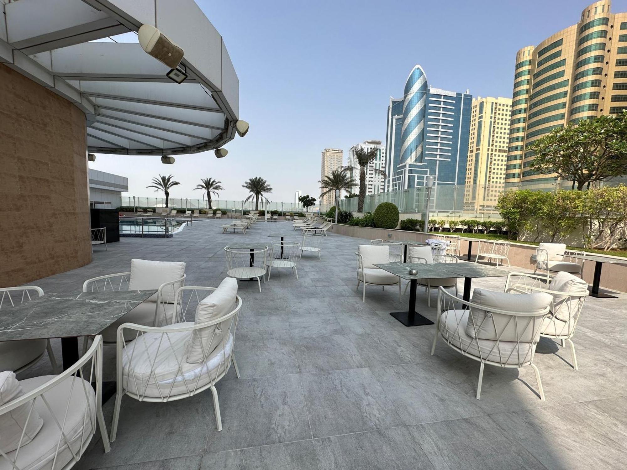 Aparthotel Adagio Эль-Фуджайра Экстерьер фото